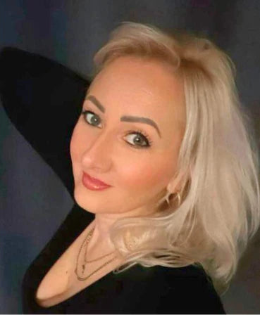 Martina, Multi-Talent Society Beauty Studio Köln